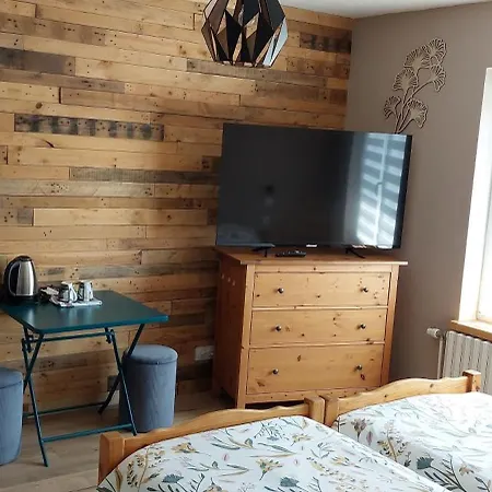 Les Tourterelles 홈스테이 *